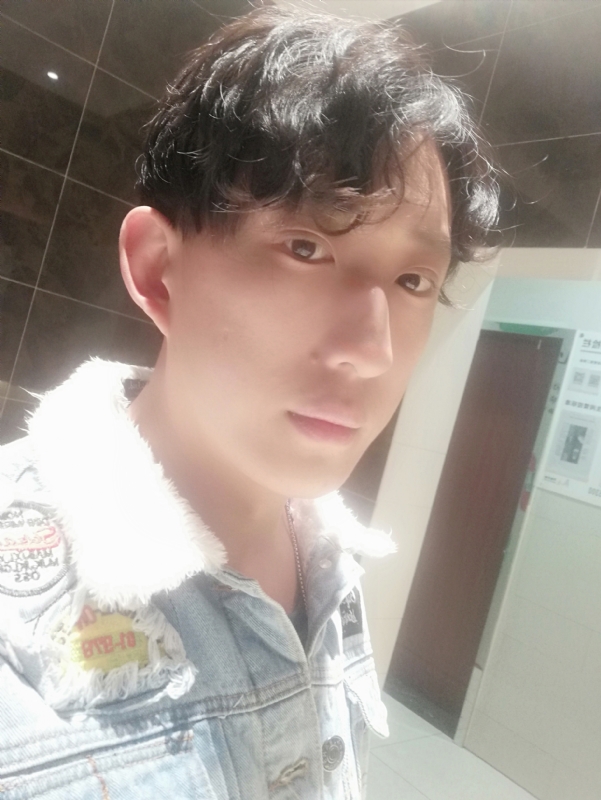 鲸落ii的第一张照片--锦州认干亲服务网